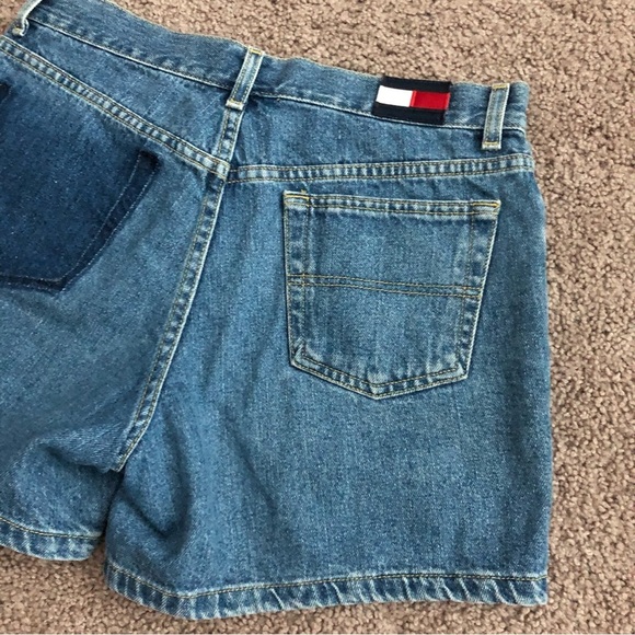 Tommy Hilfiger Tommy Jeans Denim Shorts Womens 7 - Picture 8 of 10